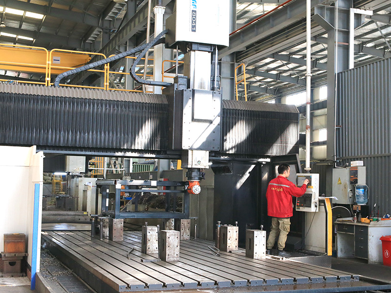 8m龍門式加工中心